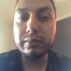 Meet your Posher, Eduardo